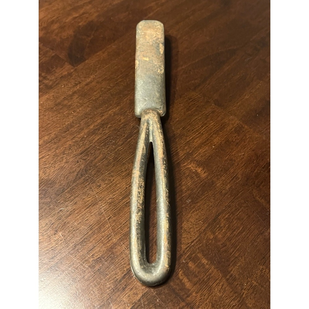 Rare Victorian Style Cast Iron Fish Scaler Diamond Teeth Primitive Kitchen Tool - Picture 4 of 4